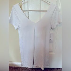 ✨NWT✨ Athleta Essence Support Top